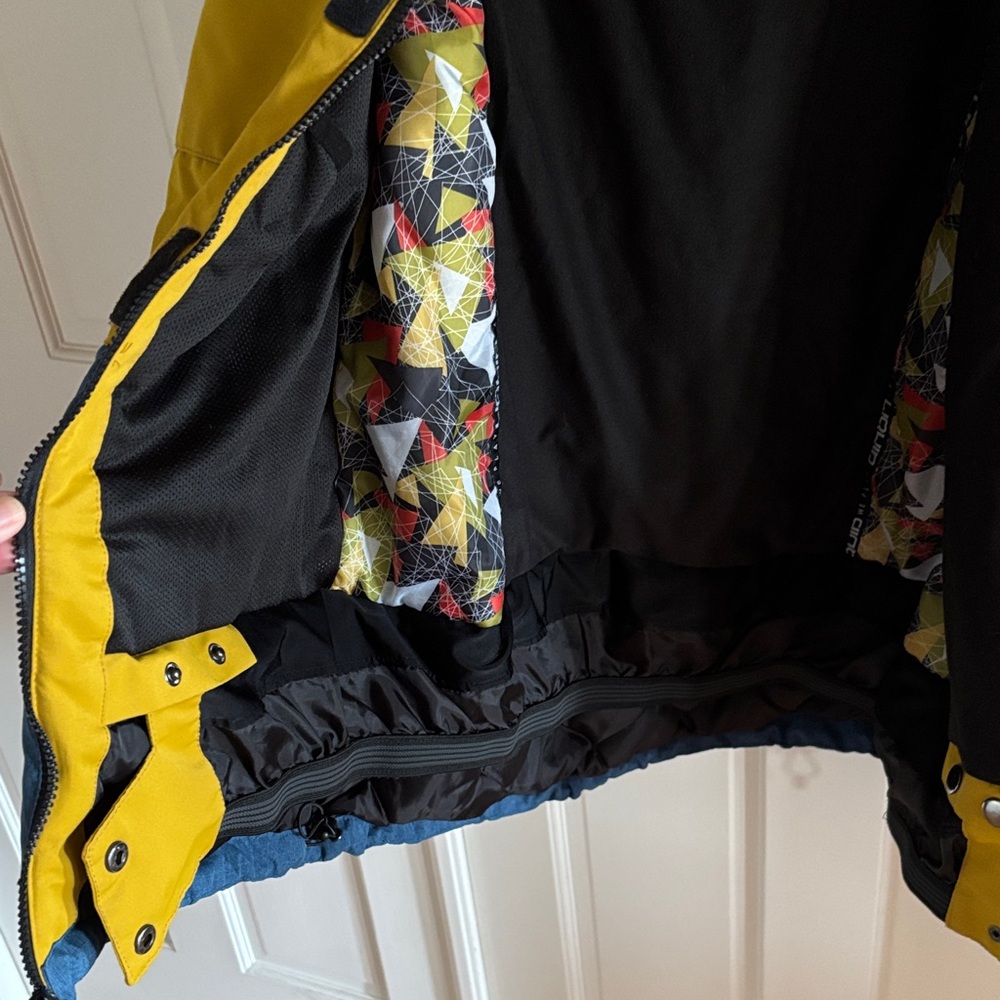 Men's Liquid Ski Jacket - Picture 9 of 11